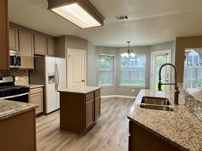 Building Photo - 9104 Heiden Lane
