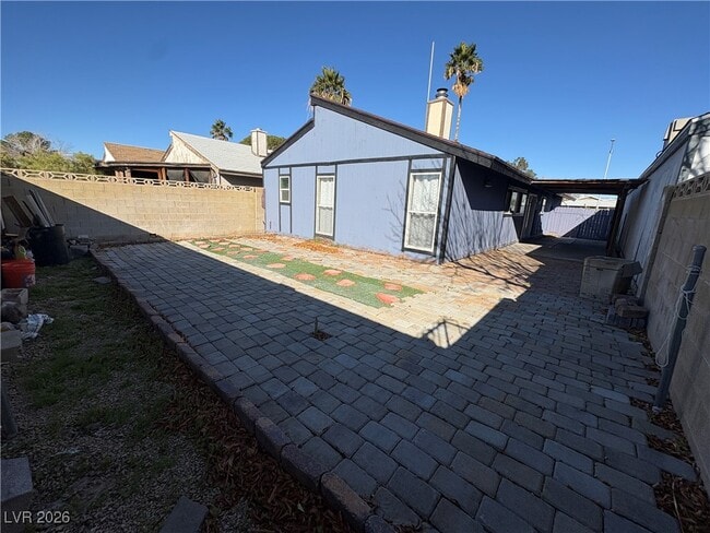 Building Photo - 6215 Don Zarembo Ave