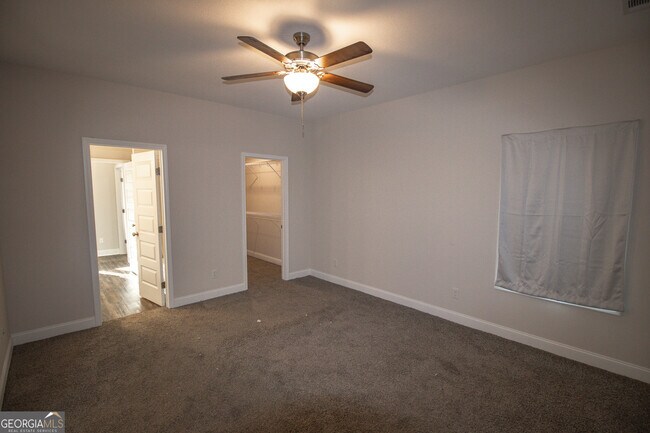 Building Photo - 603 N Kevin Ct