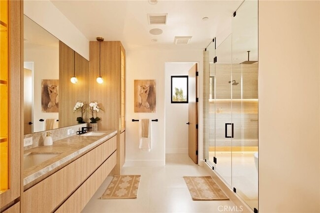 Building Photo - 3962 Alla Rd