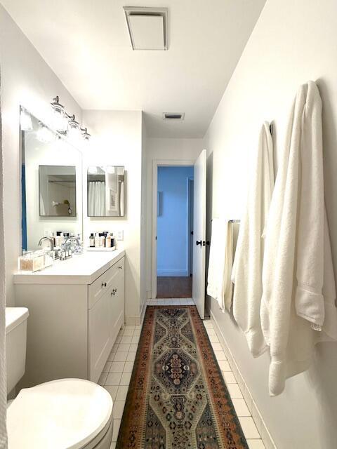 Building Photo - 665 Hollows Cir