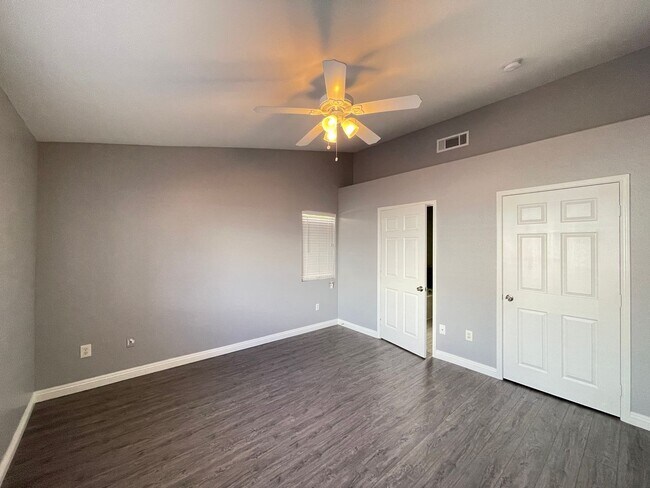 Building Photo - 5151 Briar Patch Way
