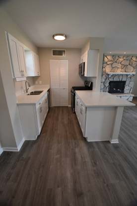 Building Photo - 1902 Burry Cir Dr