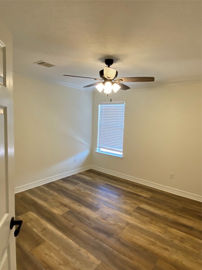 Building Photo - 2915 Beacon Grove St