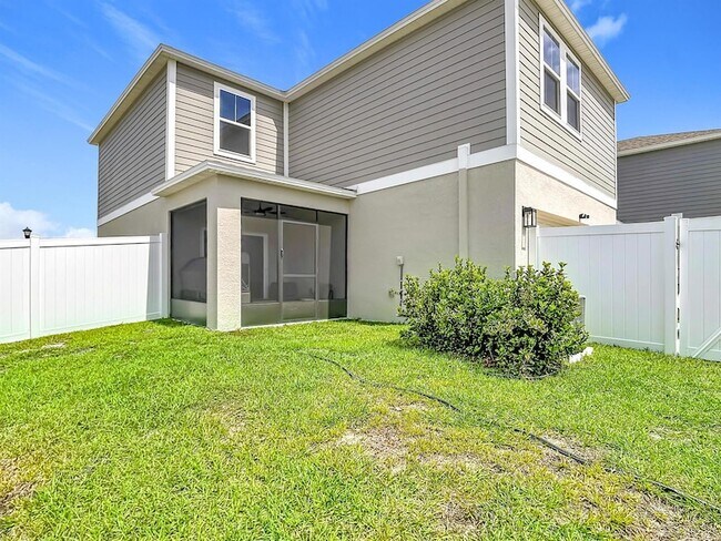 Building Photo - 1504 Hummingbird Rd