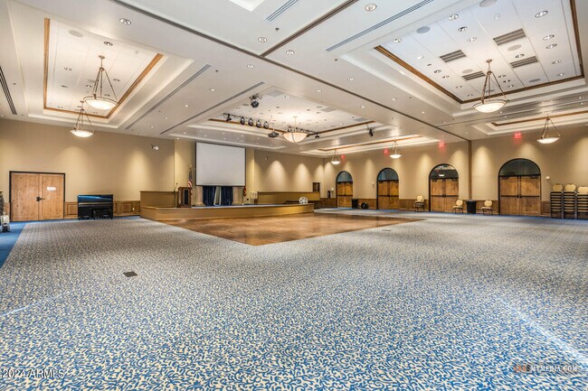 Building Photo - 20500 N Big Dipper Dr