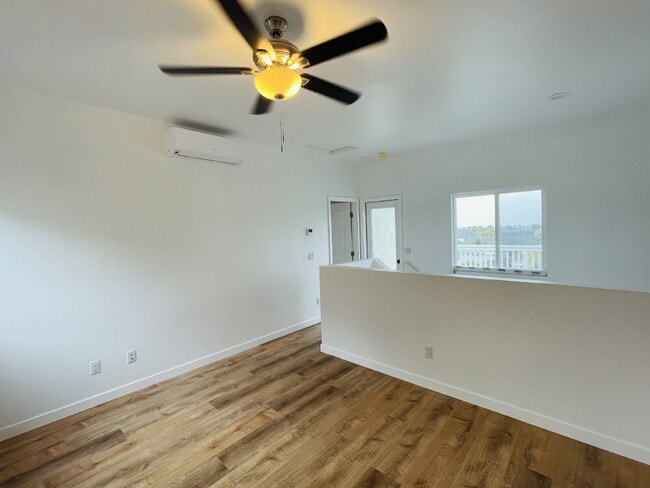 Building Photo - Spacious 3-Bed, 2-Bath Home on Thomson Court