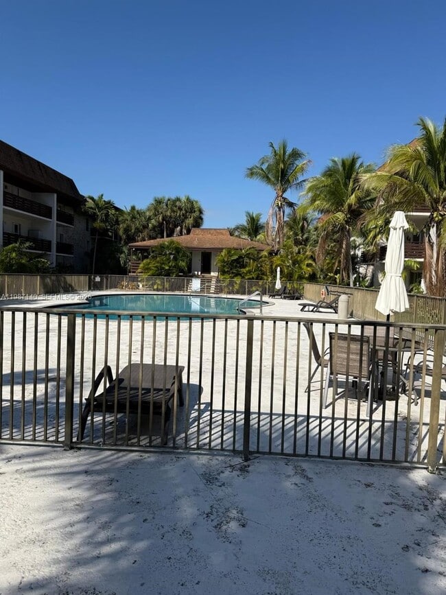 Building Photo - 7477 SW 82nd St