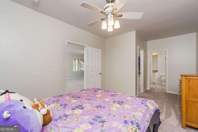 Building Photo - 8860 Penbrooke Ct