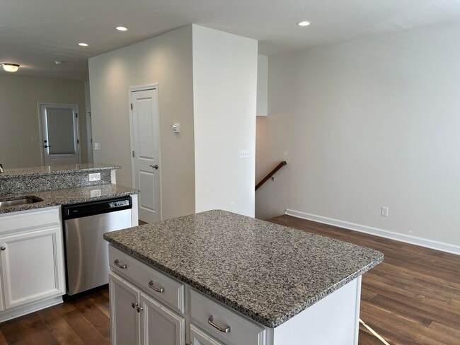 Building Photo - Clifton Community Town Home- Christiansburg