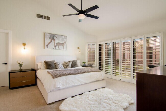 Building Photo - 80671 Cherry Hills Dr