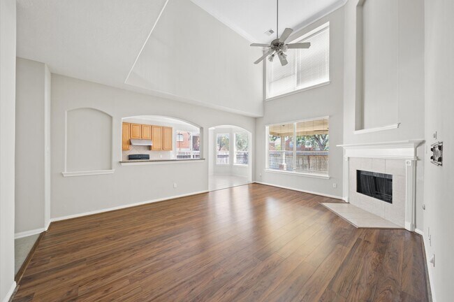 Building Photo - 18907 Dural Dr