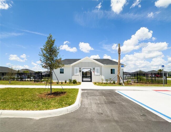 Building Photo - 9261 SW 58th Cir