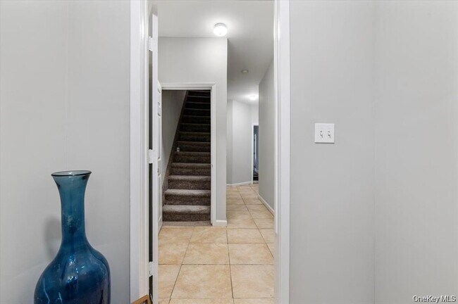 Building Photo - 114-27 Bedell St