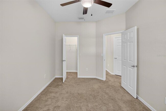 Building Photo - 15810 Starling Water Dr