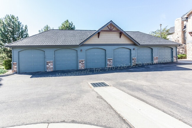 Building Photo - Beautiful 2- Bedroom near Miramont Park!