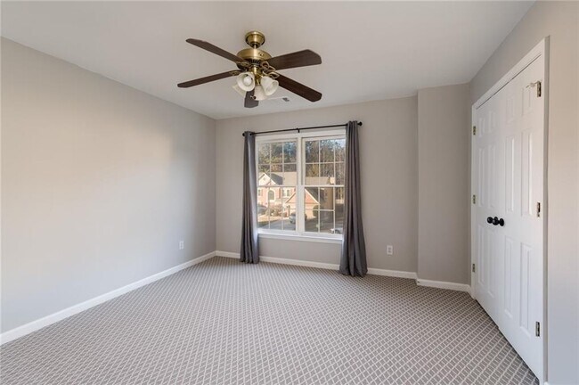 Building Photo - 6480 Stapleford Ln