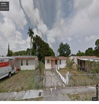 Building Photo - 1114 NW 19th Ave
