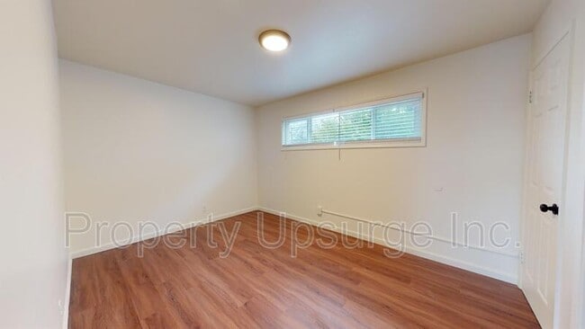 Building Photo - 2405 Old Eureka Way