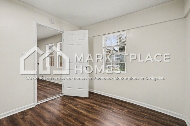 Building Photo - 5799 Redan Rd