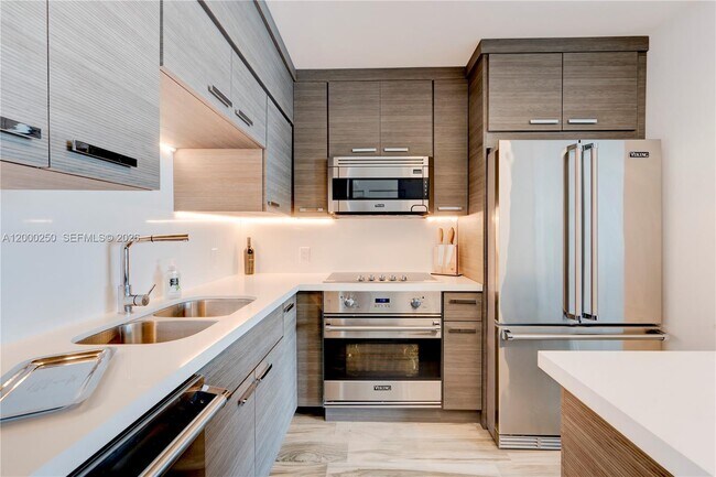 Building Photo - 90 Alton Rd