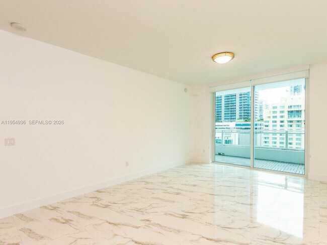 Building Photo - 1080 Brickell Ave