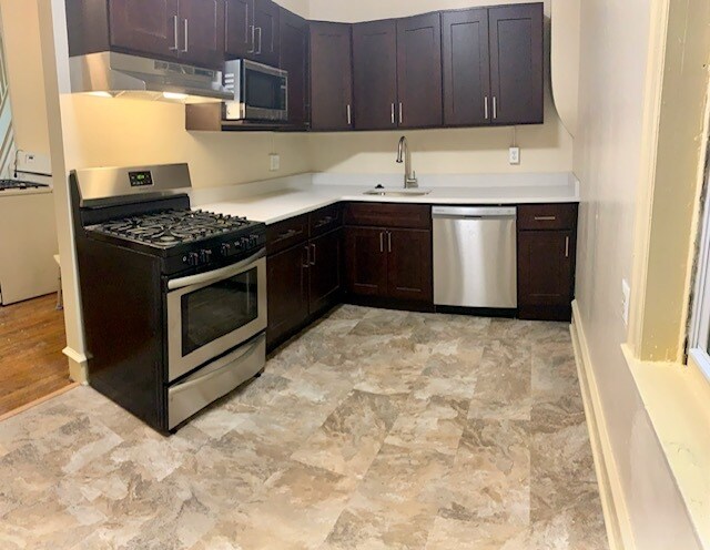 Building Photo - 3915 Baltimore Ave