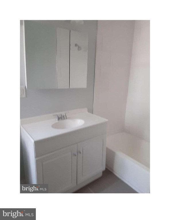 Building Photo - 1712 W Lombard St