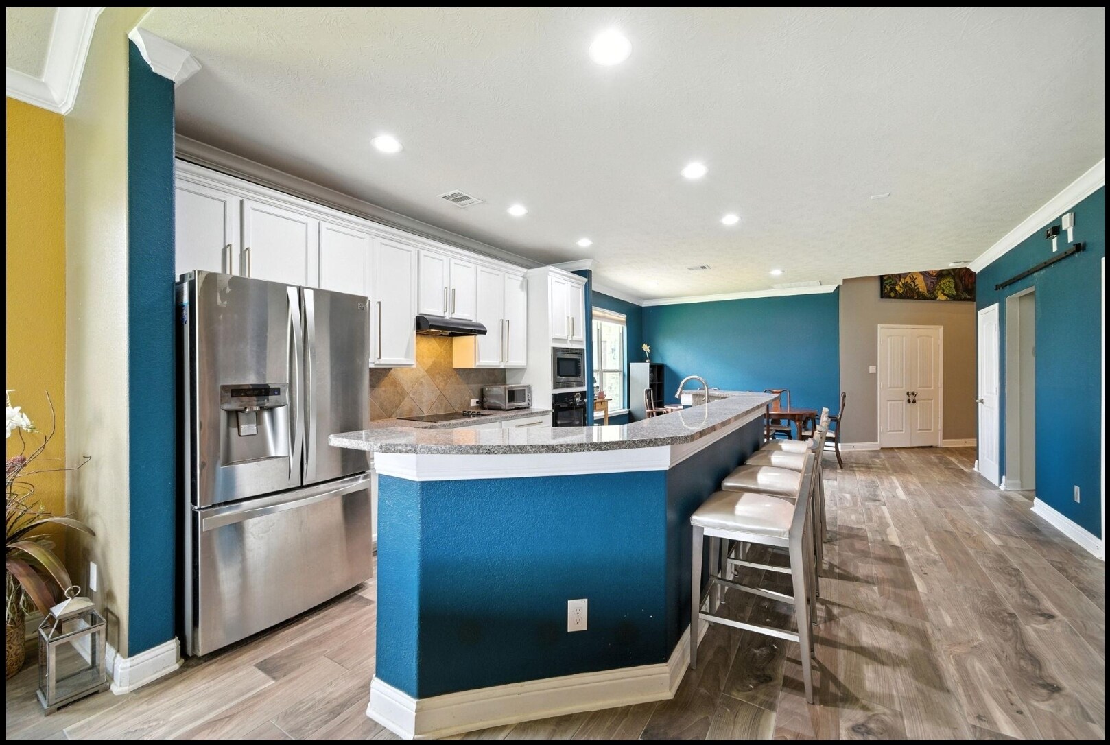 Kitchen - 25218 Lockspur Dr