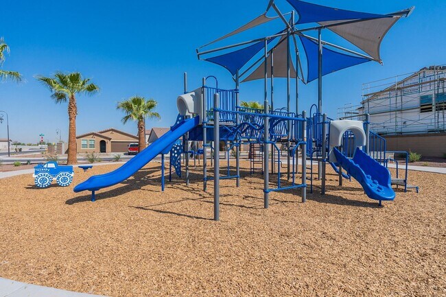 Building Photo - Modern 3-Bed + Den Home in Ventana De Estrellas