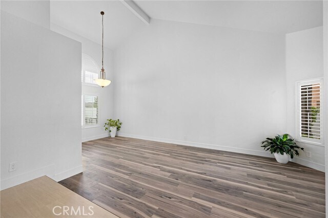 Building Photo - 2982 La Vista Ave