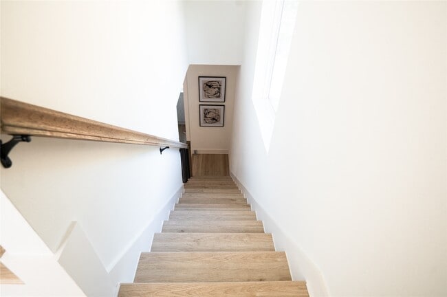 Building Photo - 3486 Luca St