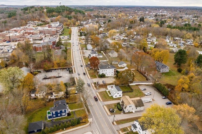 Building Photo - 815 Central Ave