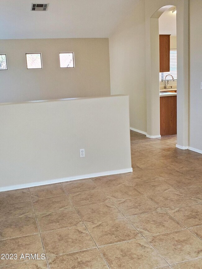 Building Photo - 15021 W Ventura St