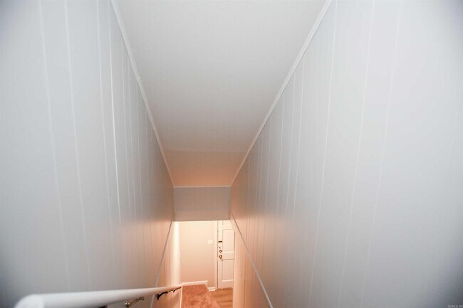 Building Photo - 2100 Virginia Dr