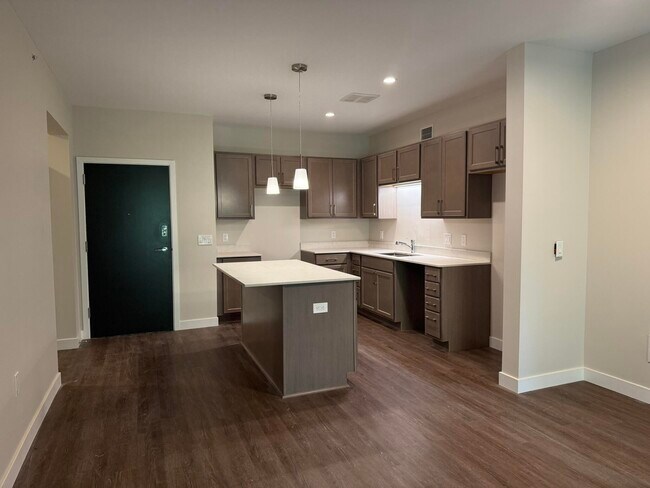 Building Photo - 2645 Burton Rd