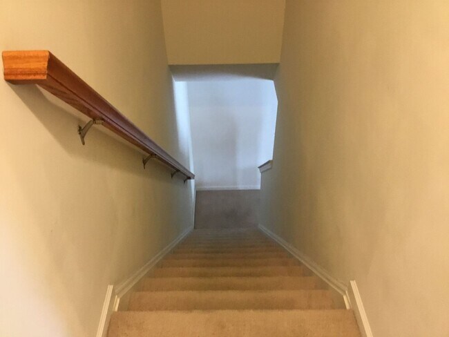 Building Photo - 3030 Meridian Cmns