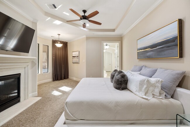 Building Photo - 21603 Christopher Lake Ct