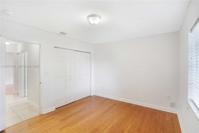 Building Photo - 13950 SW 155th Ct
