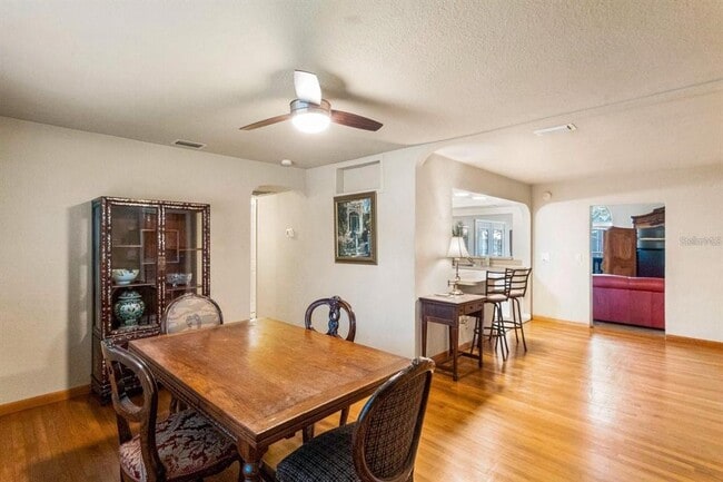 Building Photo - 5 S Orion Ave