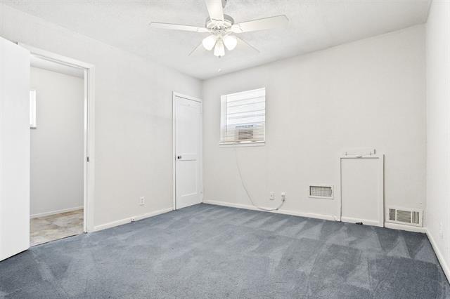 Building Photo - 215 Jasanda Way