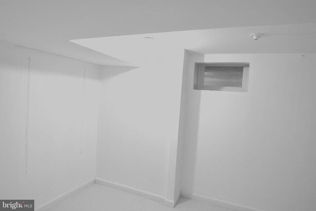 Building Photo - 4036 Trapp Rd