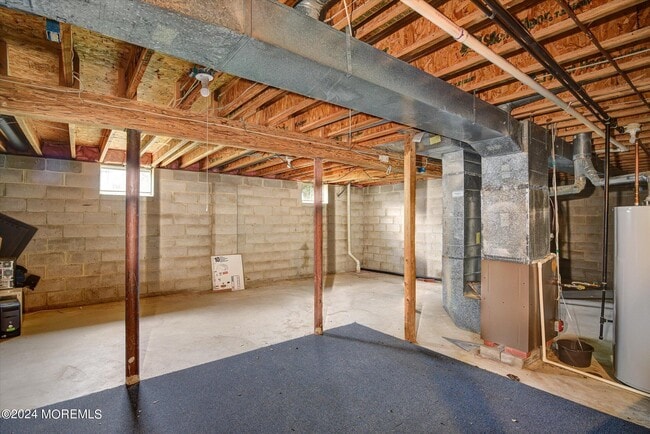 Building Photo - 43 Hummingbird Ct