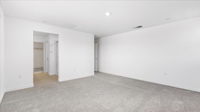 Building Photo - 1045 Lost Creek Ranch Dr