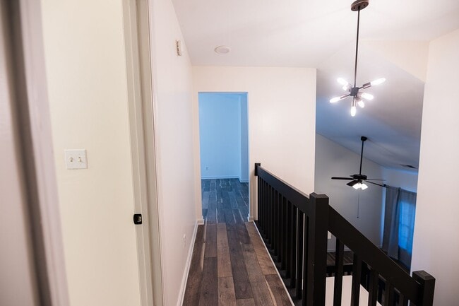 Building Photo - Beautifully updated 2-bedroom 2-bathroom townhome in NW Greensboro.