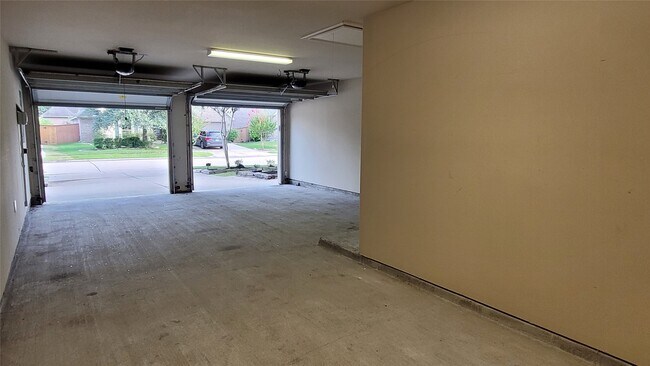 Building Photo - 16818 Talisker Dr