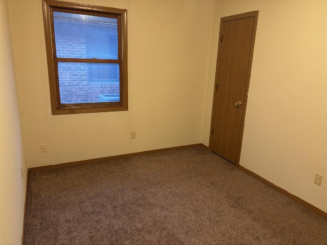 Building Photo - 8789 Bono Rd