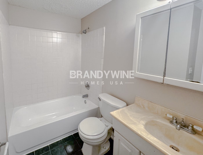 Building Photo - 10847 Bahia Dr