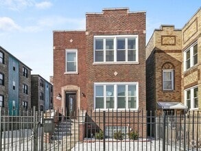 Building Photo - 7648 S Paulina St