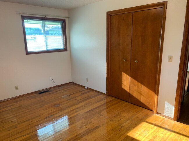 Building Photo - Single Story House in Stayton